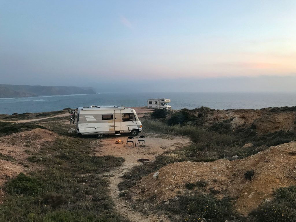 réussir son premier voyage en camping-car.